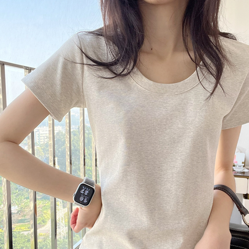 【高品質純綿】u襟は腰を収めて、肩が細く見えます。